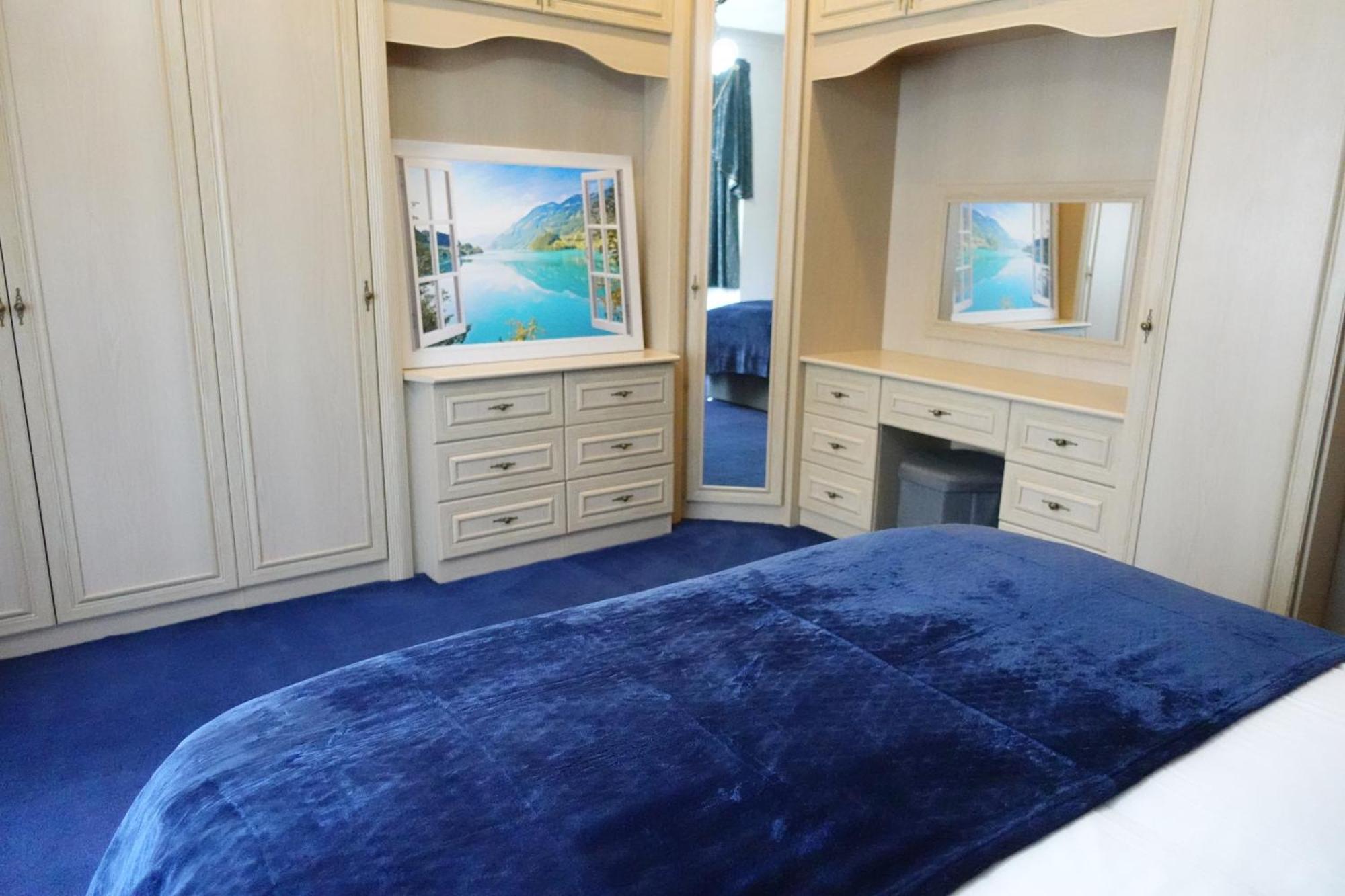 Huge 9 Bed Property Sleeps 17, Near Nec, City Centre, Hs2 Бирмингем Экстерьер фото